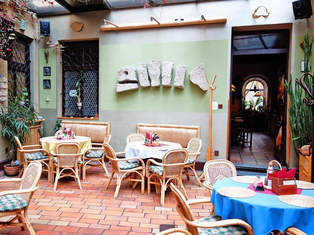 Hostel Sklep Prag Exteriör bild