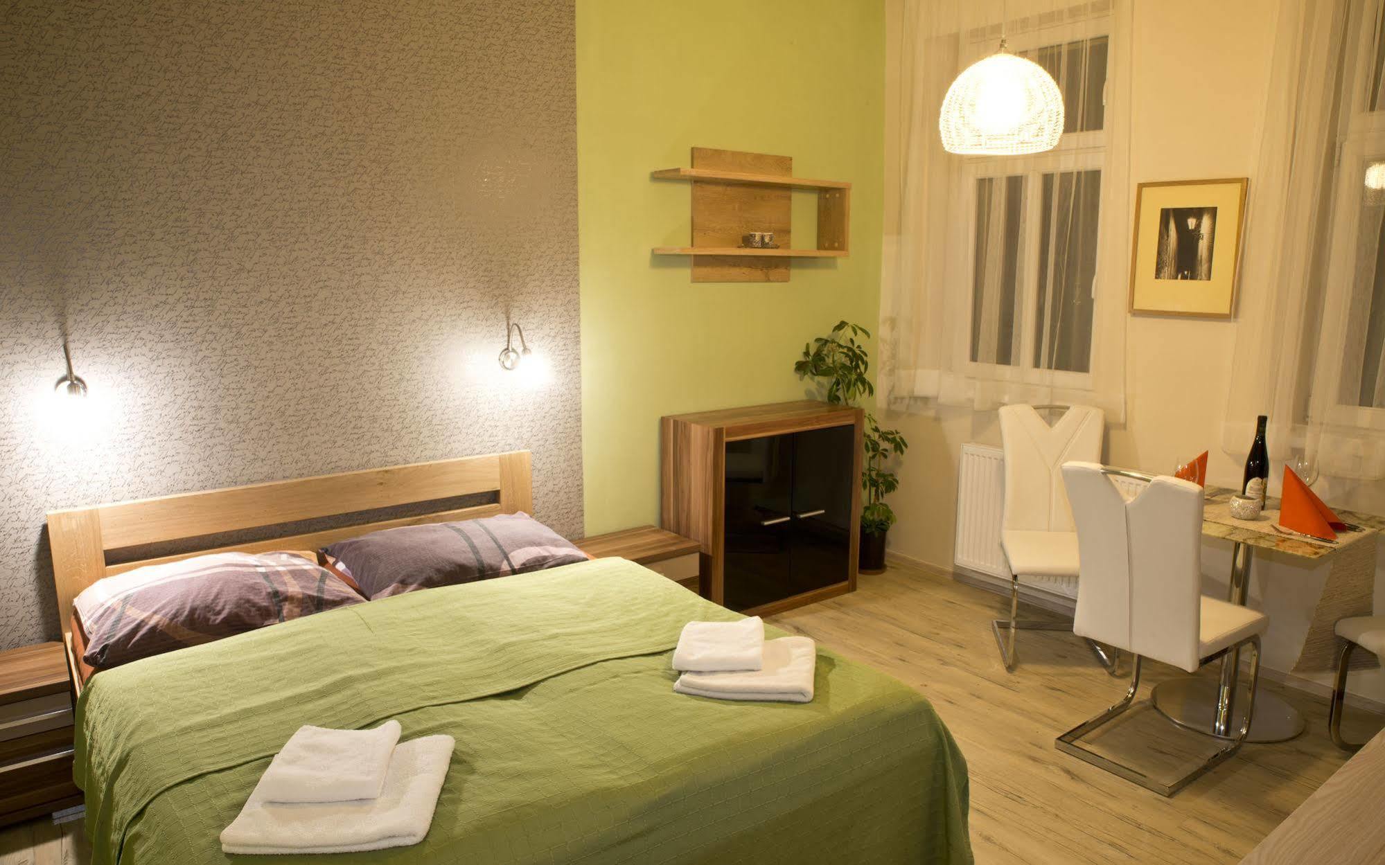 Hostel Sklep Prag Exteriör bild
